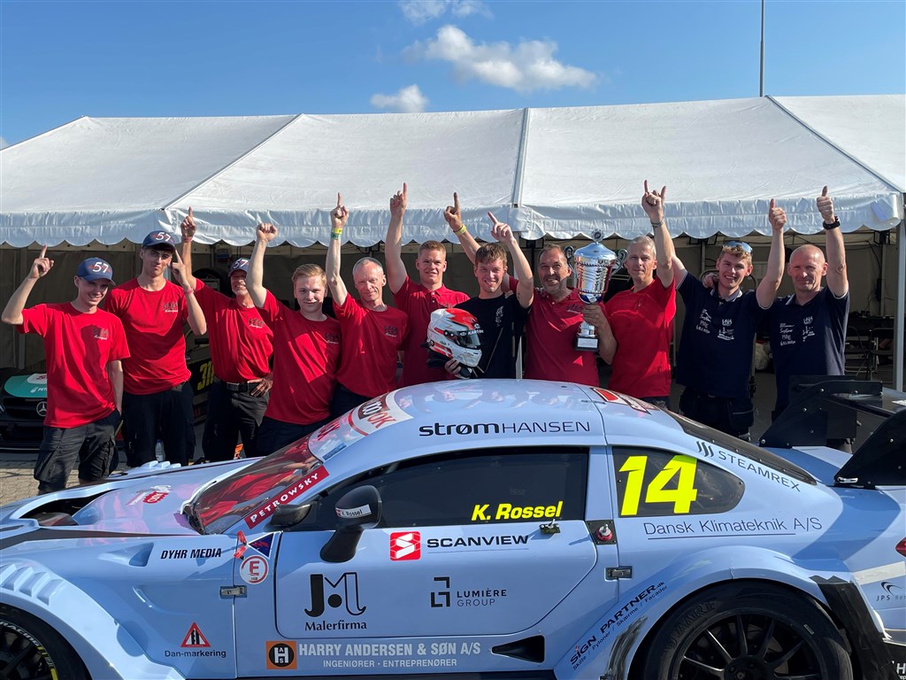 Teamet efter sejren på Djursland.
(Foto: Lars Guldager Dyhr)